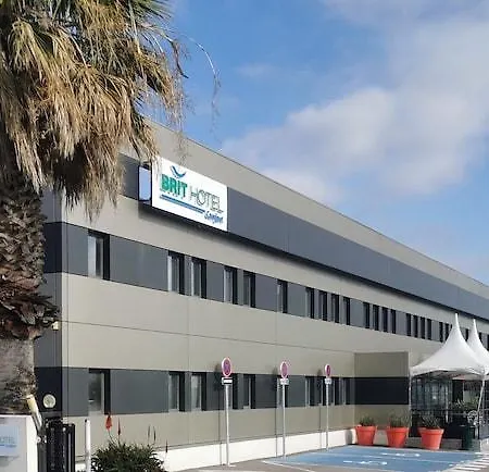 Hotel Brit Porte D'espagne 3*