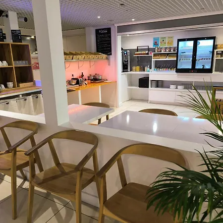 Brit Porte D'espagne Hotel