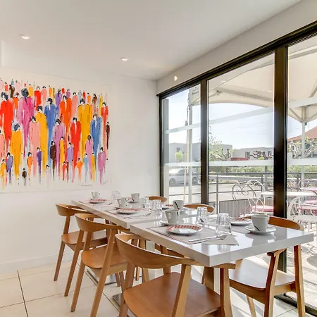 Hotel Brit Porte D'espagne