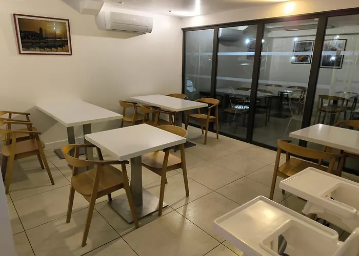 Hotel Brit Porte D'espagne