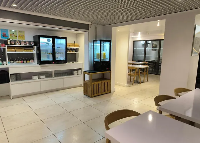 Brit Porte D'espagne 3*