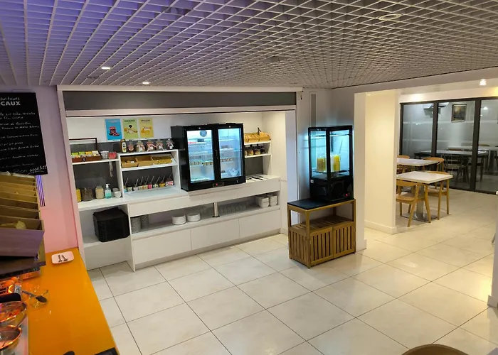 Brit Porte D'espagne Hotel